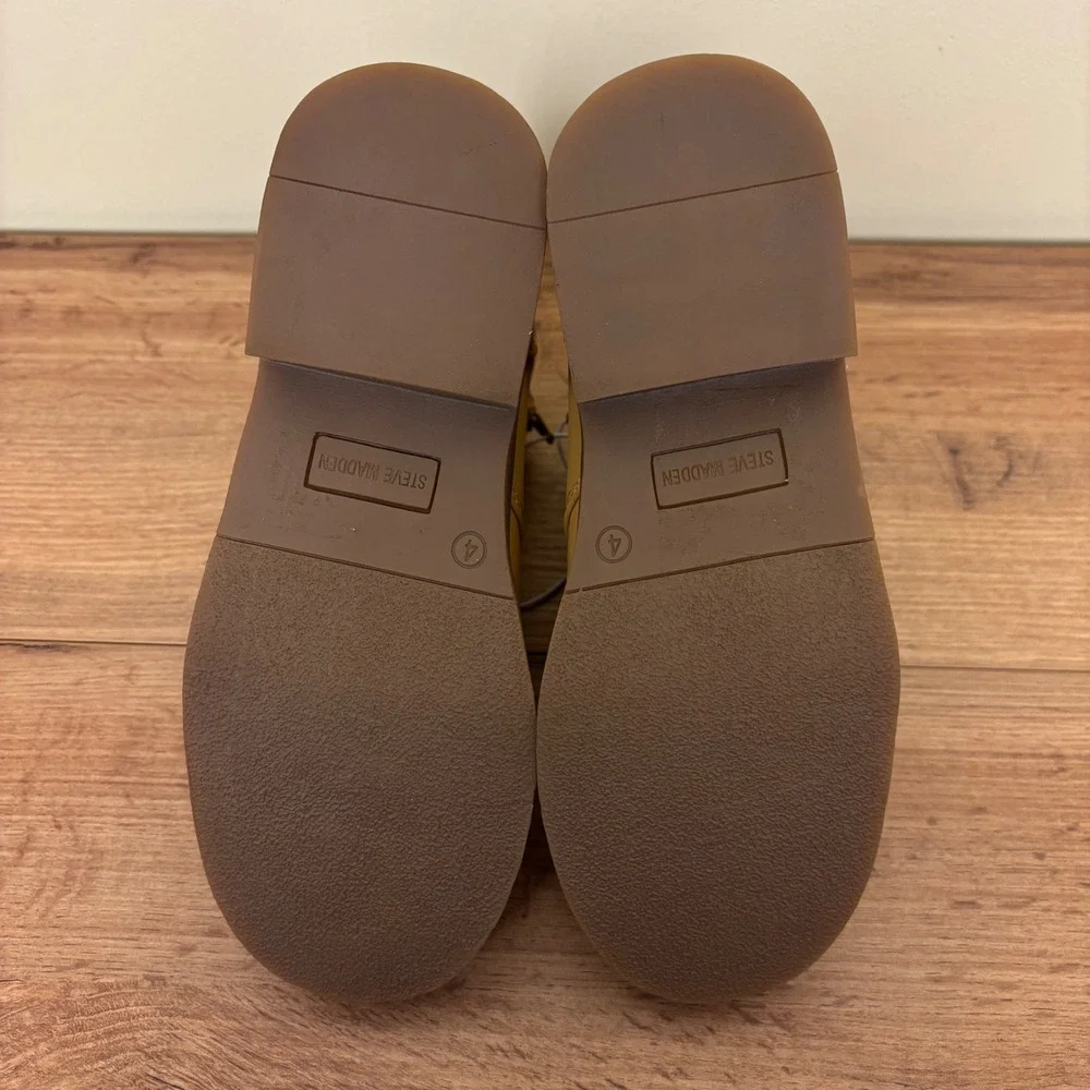 Steve Madden good pre